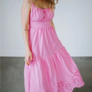 Elegant Pink Sleeveless Dress